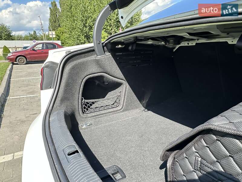 Седан Audi A4 2016 в Хмельницком фото 25 Седан Audi A4 2016 в Хмельницком
