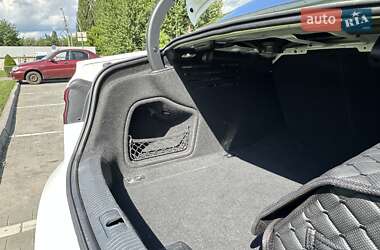 Седан Audi A4 2016 в 