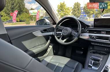 Седан Audi A4 2016 в 