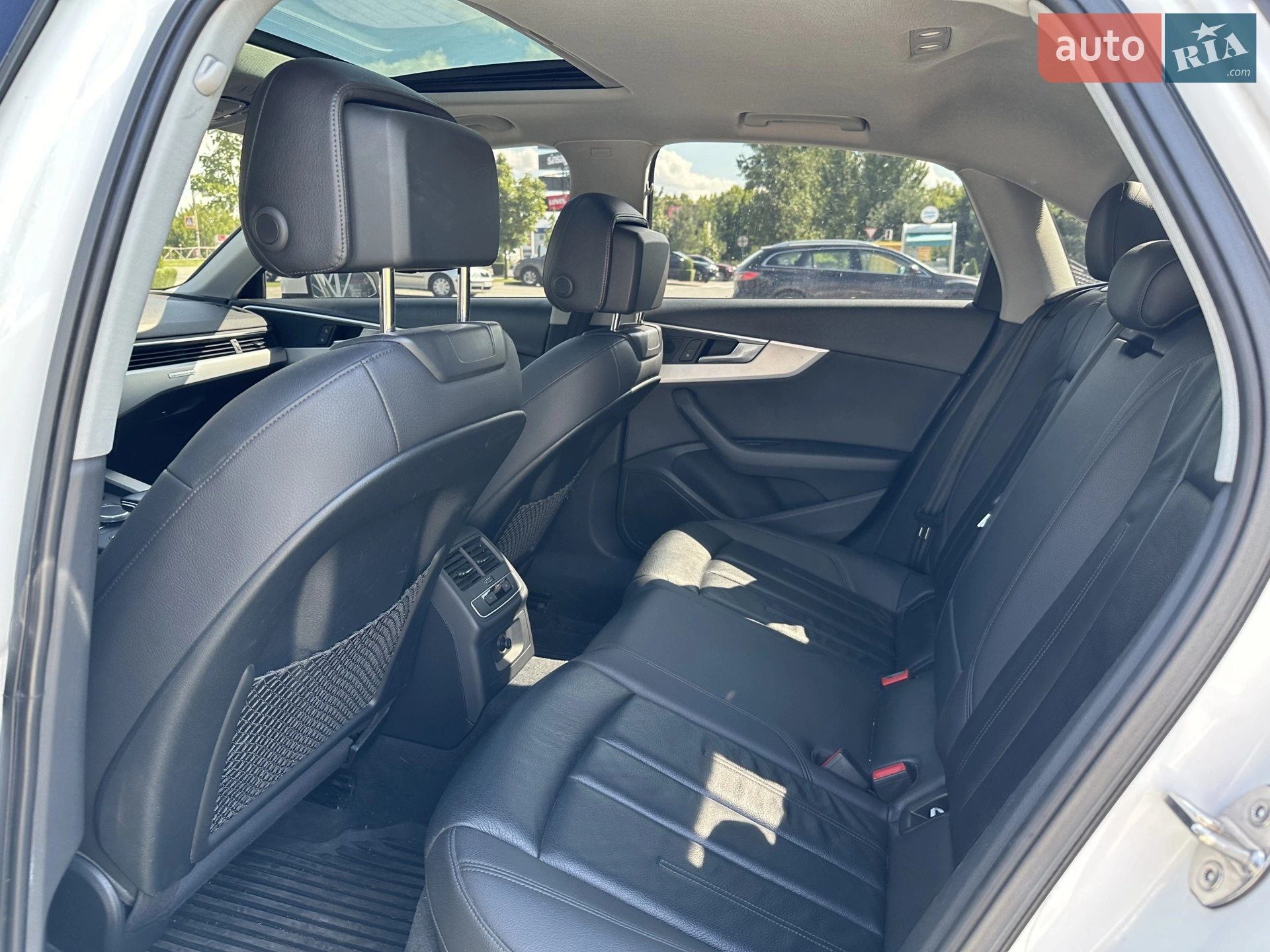 2016 Audi A4 - мініатюра 41