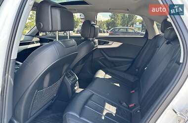 Седан Audi A4 2016 в 