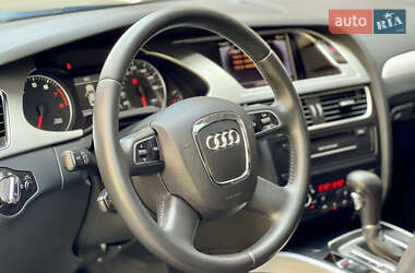 Седан Audi A4 2012 в 