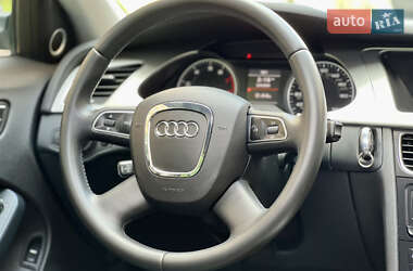 Седан Audi A4 2012 в 