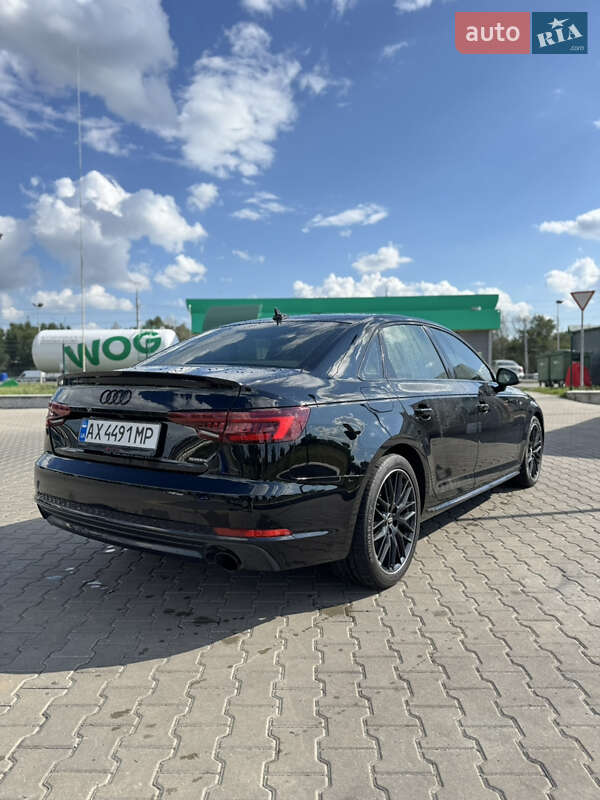 Седан Audi A4 2018 в Киеве