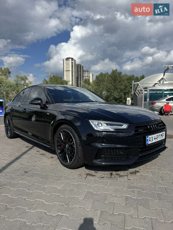 Седан Audi A4 2018 в Киеве
