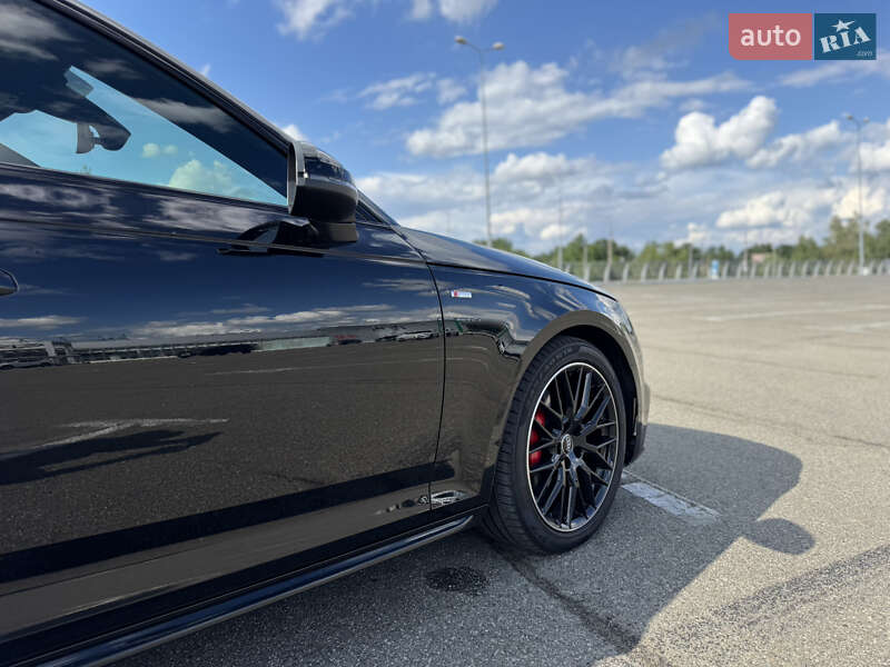 Седан Audi A4 2018 в Киеве