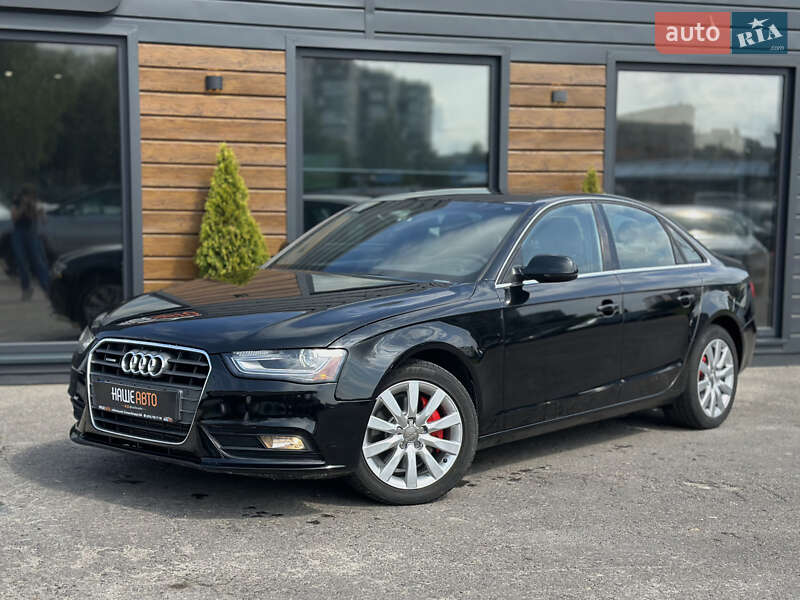 Седан Audi A4 2013 в Шептицькому