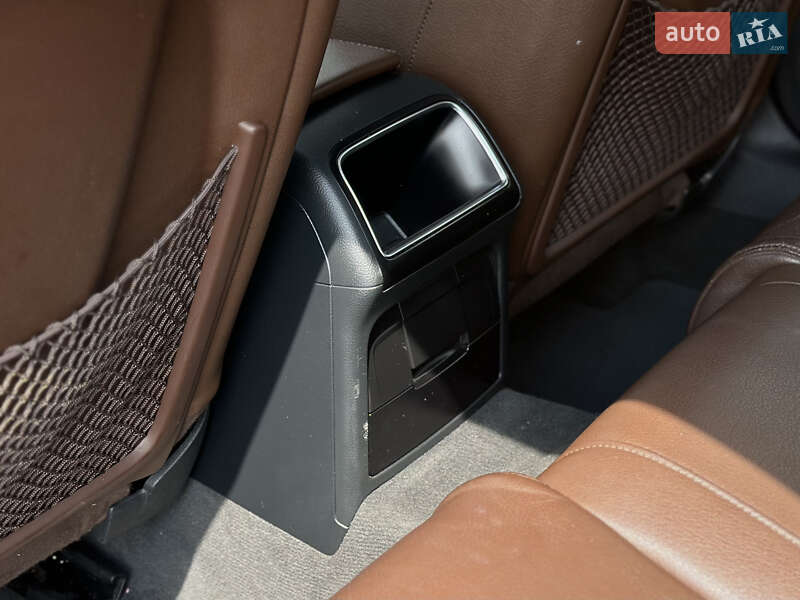 Седан Audi A4 2013 в Шептицькому