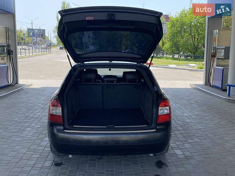 Універсал Audi A4 2003 в Миколаєві