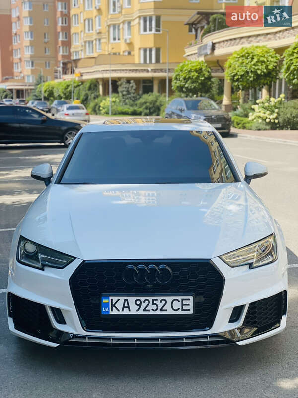 Седан Audi A4 2016 в Києві