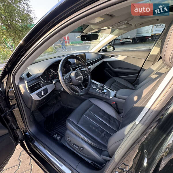 Седан Audi A4 2016 в Киеве