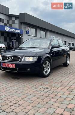 Седан Audi A4 2003 в 