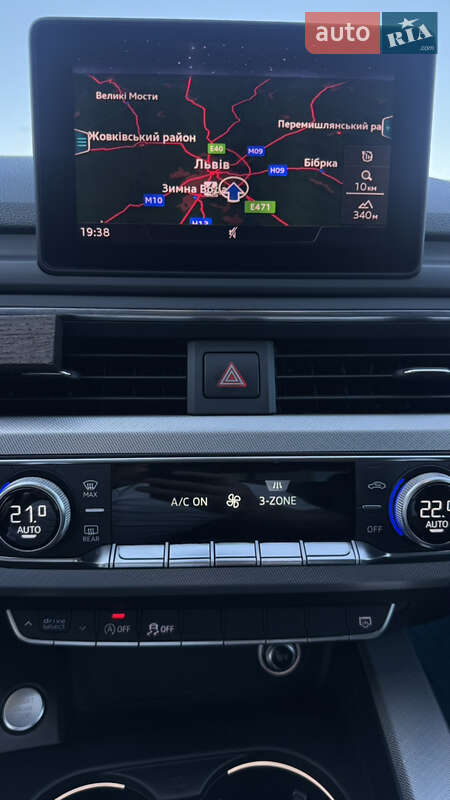 Седан Audi A4 2017 в Львові
