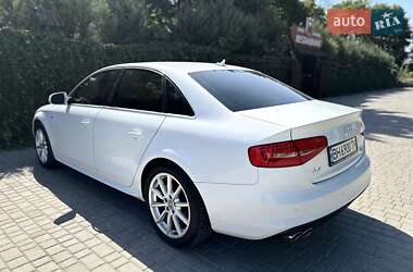 Седан Audi A4 2015 в 