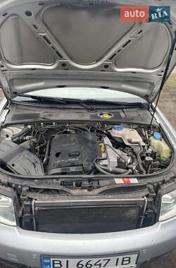 Седан Audi A4 2002 в Гадячі