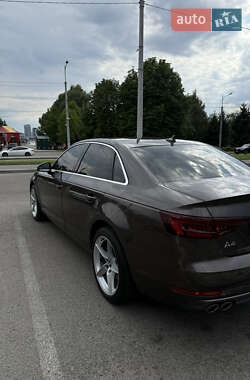 Седан Audi A4 2018 в 