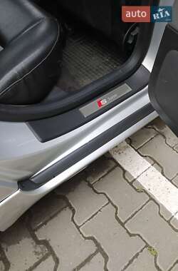 Седан Audi A4 2001 в 