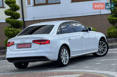 Седан Audi A4 2015 в 