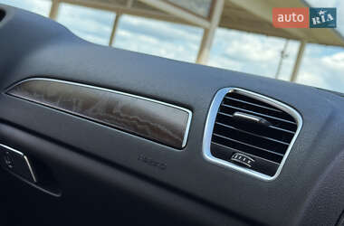 Седан Audi A4 2015 в 