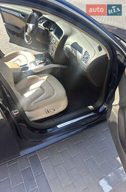 Седан Audi A4 2013 в 