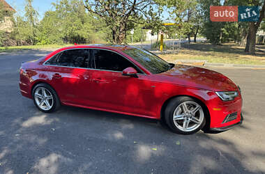 Седан Audi A4 2017 в 