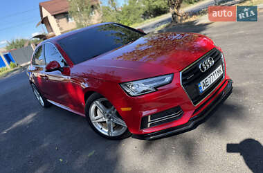 Седан Audi A4 2017 в 