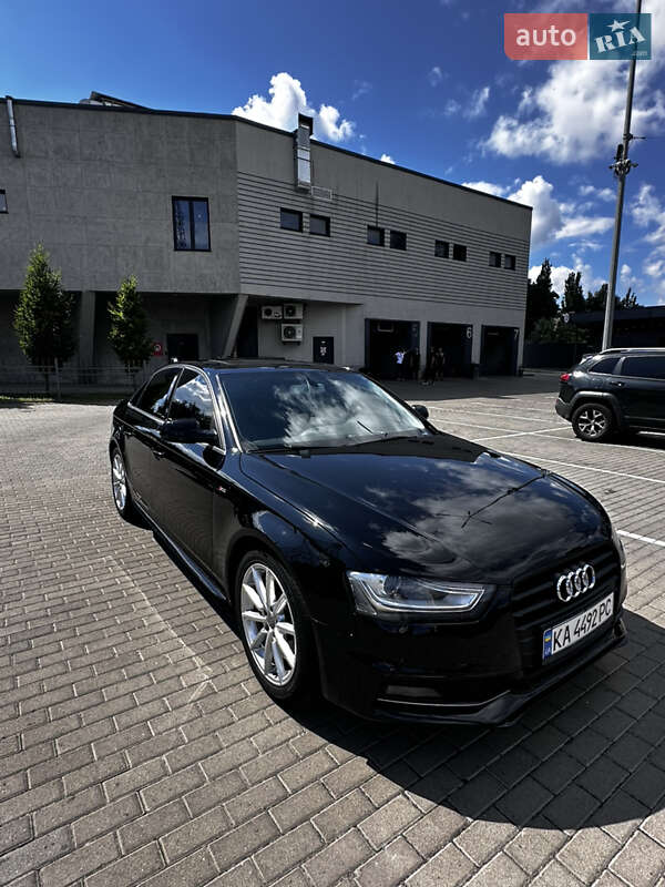 Седан Audi A4 2014 в 