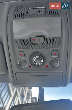 Седан Audi A4 2014 в 
