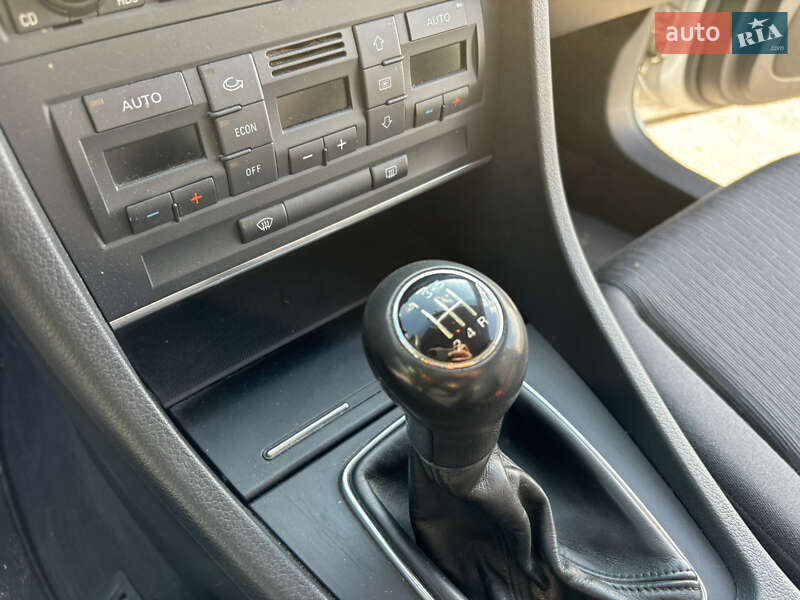 Универсал Audi A4 2006 в Владимире