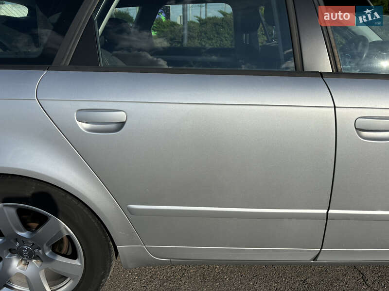 Универсал Audi A4 2006 в Владимире