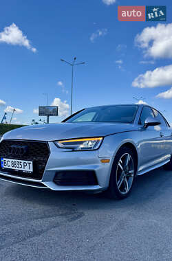 Седан Audi A4 2017 в 