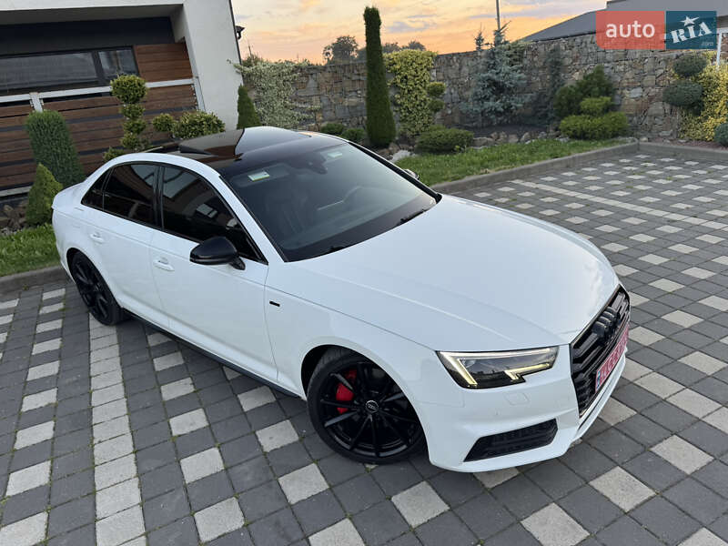 Седан Audi A4 2018 в Стрию