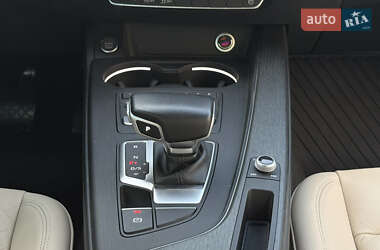 Седан Audi A4 2017 в 