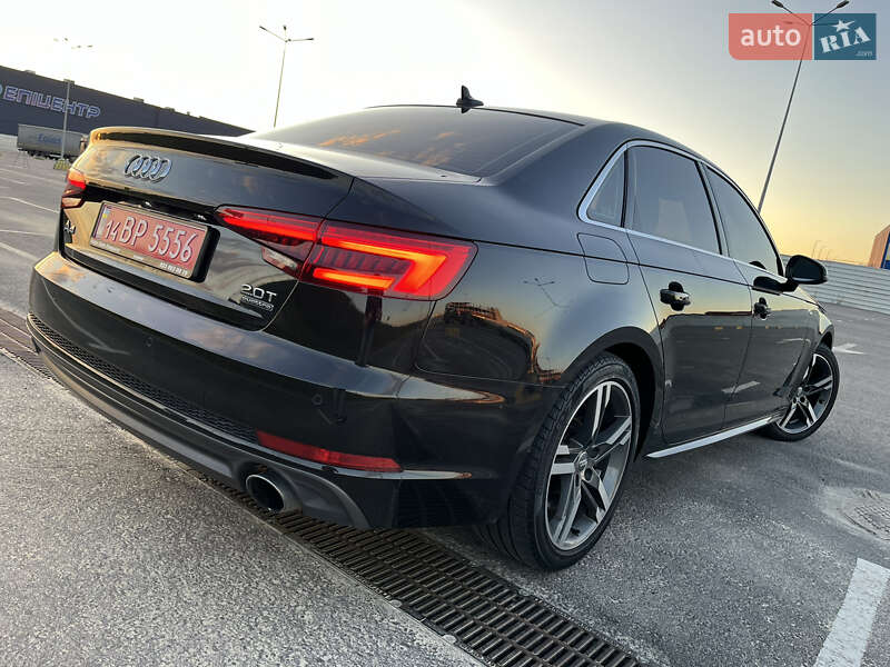 Седан Audi A4 2017 в Львові