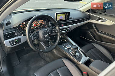 Седан Audi A4 2017 в 