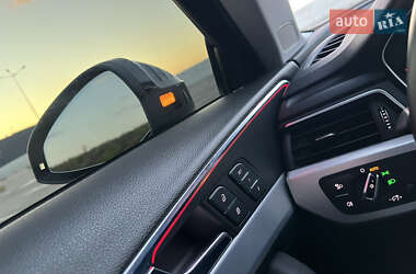 Седан Audi A4 2017 в 