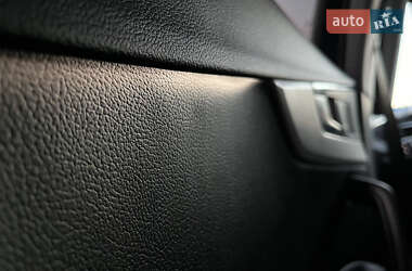 Седан Audi A4 2017 в 