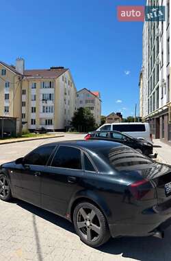 Седан Audi A4 2002 в 