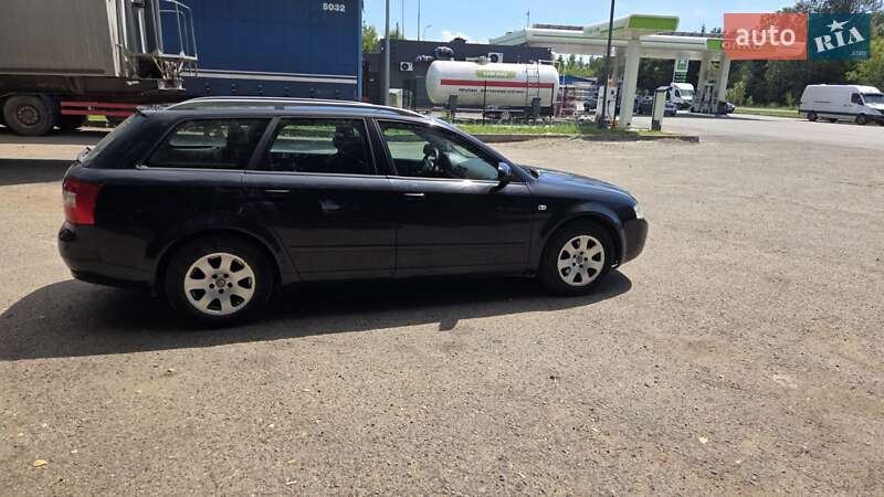Універсал Audi A4 2004 в Самборі