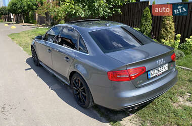 Седан Audi A4 2015 в 