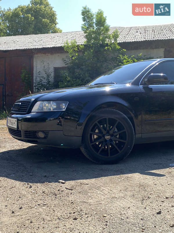 Седан Audi A4 2001 в Богородчанах