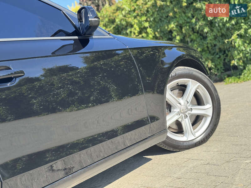Универсал Audi A4 2013 в Стрые