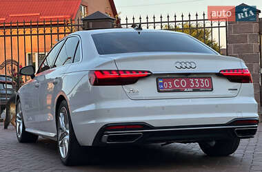 Седан Audi A4 2022 в 