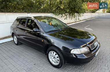 Универсал Audi A4 1998 в Одессе