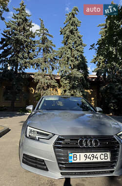 Седан Audi A4 2015 в 