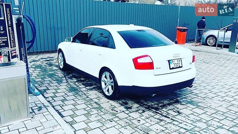 Седан Audi A4 2004 в Полтаве