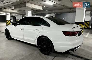 Седан Audi A4 2020 в 