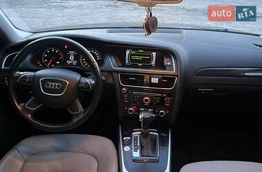 Седан Audi A4 2013 в 