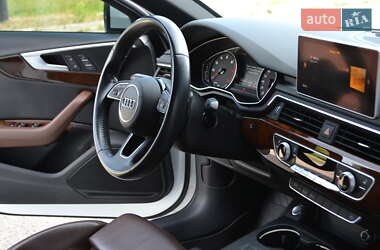 Седан Audi A4 2016 в 