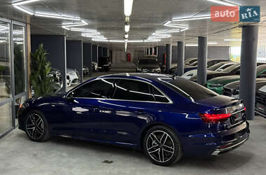 Седан Audi A4 2024 в 